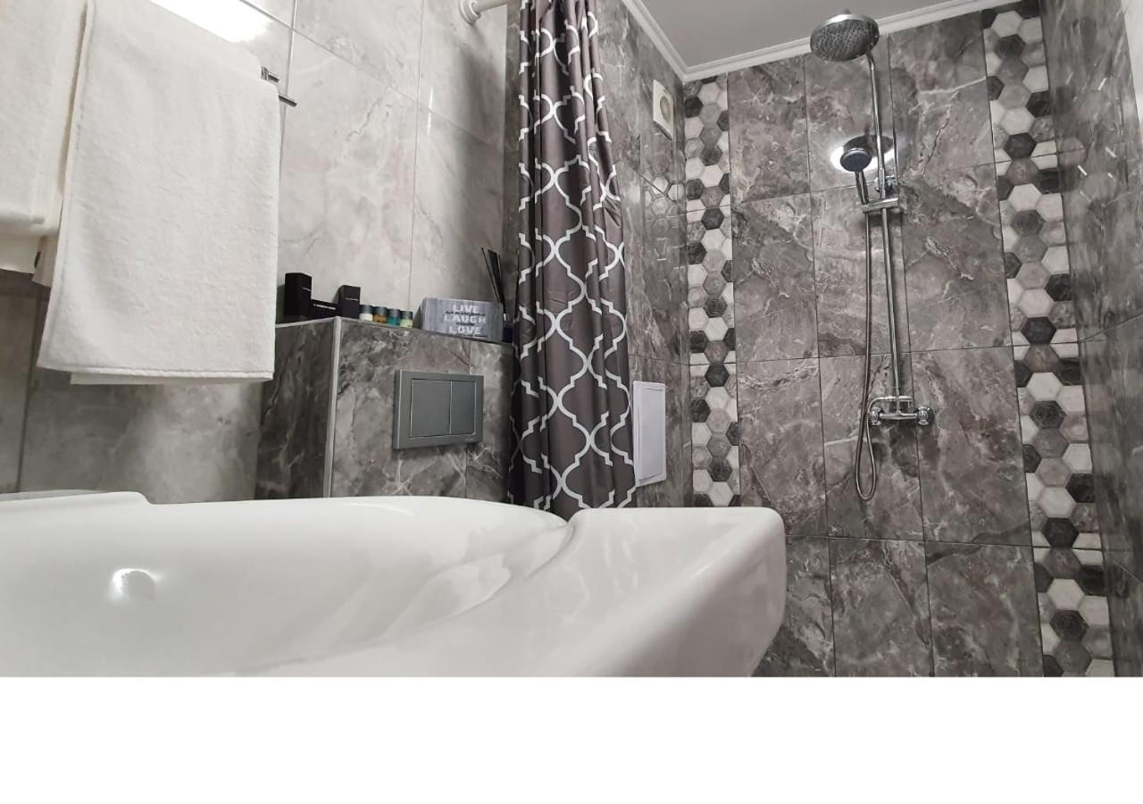 K&K Stylish Elegance Apartman Burgasz Kültér fotó