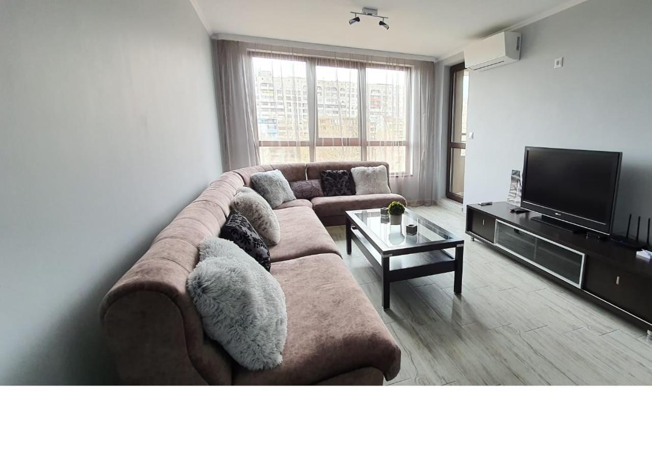 K&K Stylish Elegance Apartman Burgasz Kültér fotó