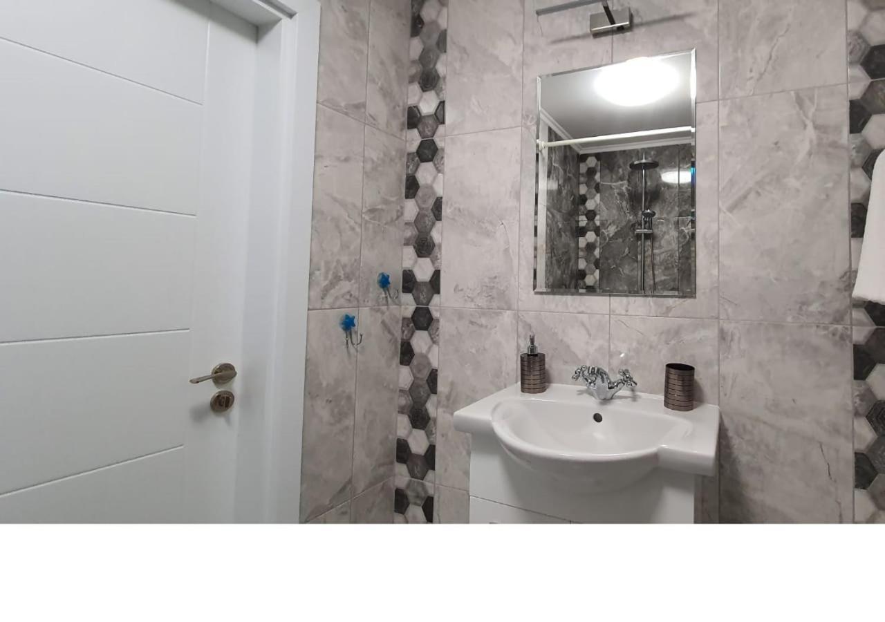 K&K Stylish Elegance Apartman Burgasz Kültér fotó